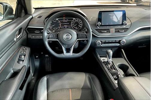 2020 Nissan Altima SR VC-Turbo FWD