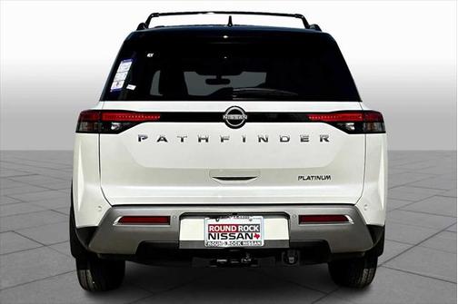 2025 Nissan Pathfinder Platinum FWD