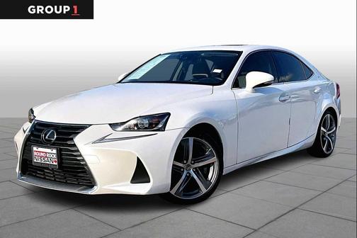 2018 Lexus IS 300 Base