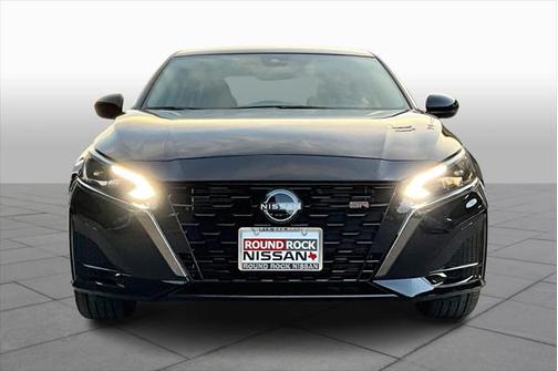 2025 Nissan Altima SR FWD