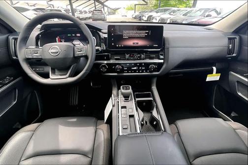 Super Black 2026 Nissan Pathfinder SL