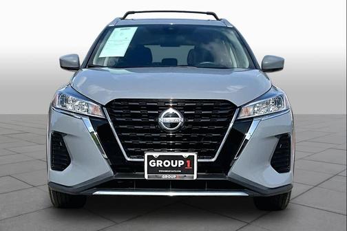 Boulder Gray Pearl 2023 Nissan Kicks SV