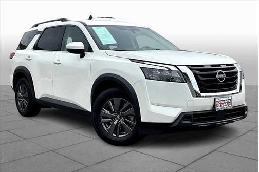 2023 Nissan Pathfinder SV FWD