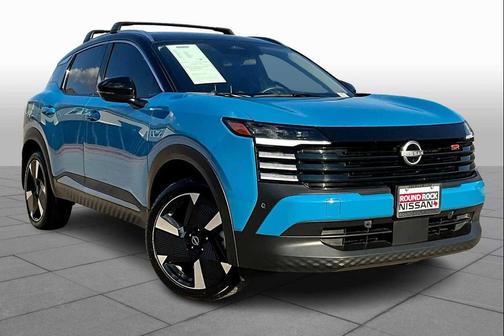 2025 Nissan Kicks SR