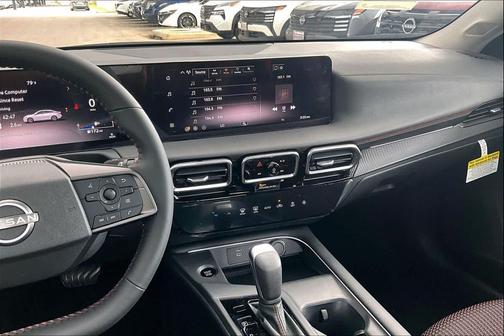 Bluestone Pearl/Super Black 2026 Nissan Sentra SR