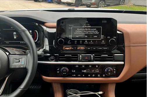 2025 Nissan Pathfinder Platinum 4WD