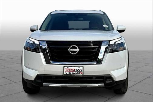 2025 Nissan Pathfinder Platinum 4WD