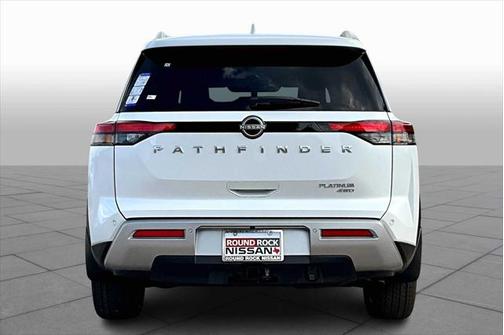 2025 Nissan Pathfinder Platinum 4WD