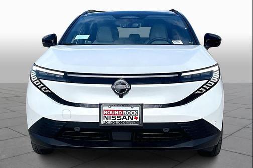2026 Nissan Leaf PLATINUM+