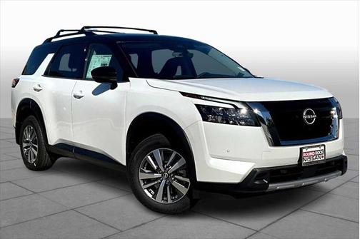 2025 Nissan Pathfinder SL 4WD