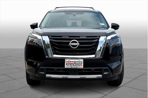 2025 Nissan Pathfinder SL FWD