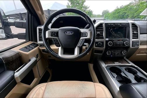 Ingot Silver Metallic 2018 Ford F-250 Lariat