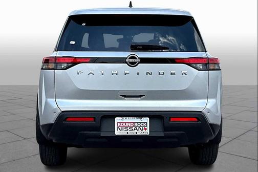 2025 Nissan Pathfinder S FWD