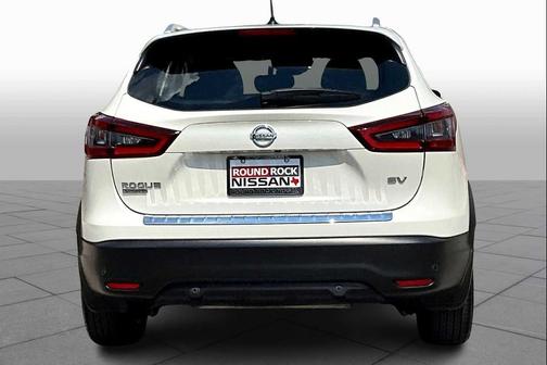 2021 Nissan Rogue Sport SV