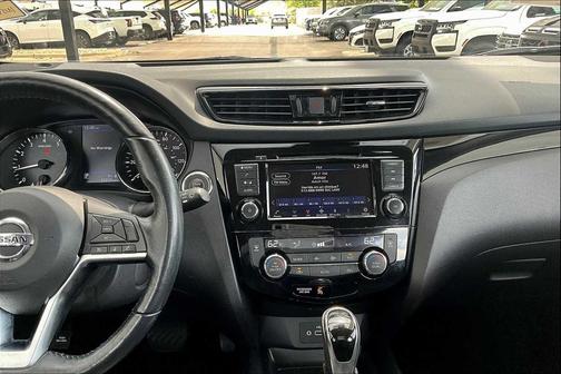 2021 Nissan Rogue Sport SV