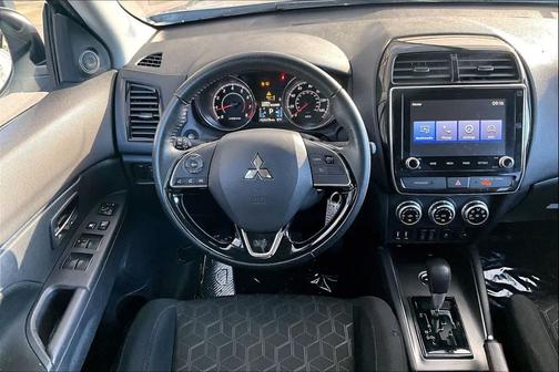 2024 Mitsubishi Outlander Sport 2.0 LE