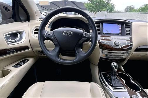 Majestic White 2019 INFINITI QX60 Luxe
