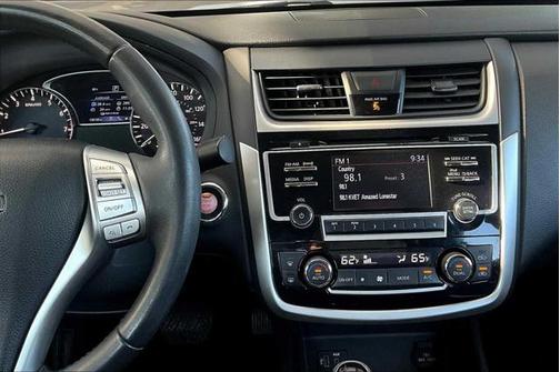 2018 Nissan Altima 2.5 SV
