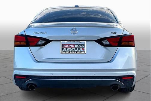2022 Nissan Altima SR FWD