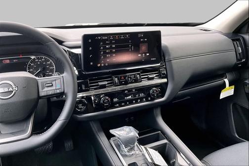 Super Black 2026 Nissan Pathfinder SV