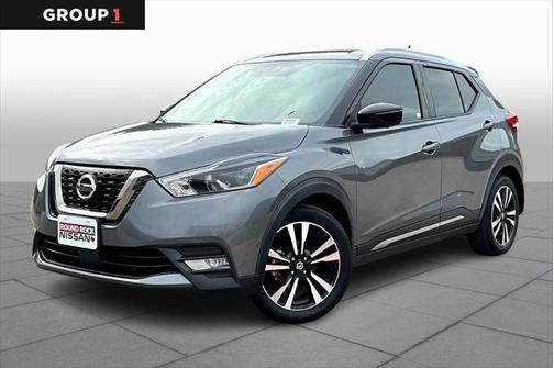 2020 Nissan Kicks SR