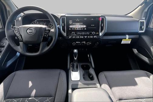KH3/SUPER BLAC 2027 Nissan Frontier SV