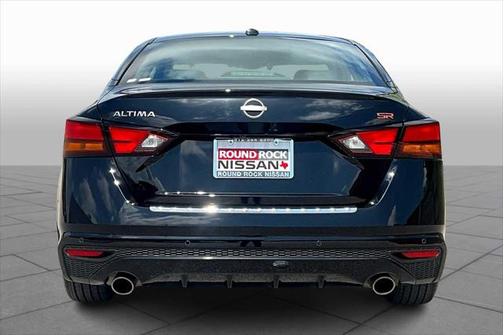 2023 Nissan Altima SR FWD