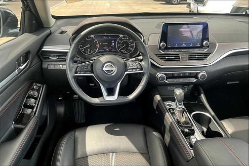 2023 Nissan Altima SR FWD