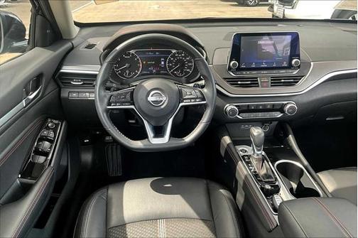 2023 Nissan Altima SR FWD