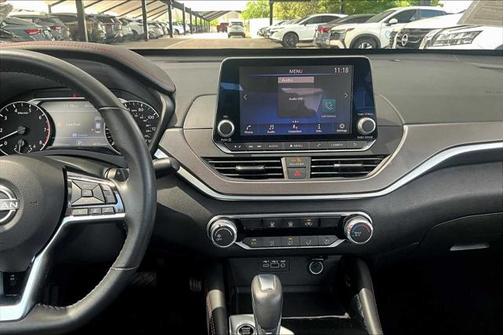 2023 Nissan Altima SR FWD