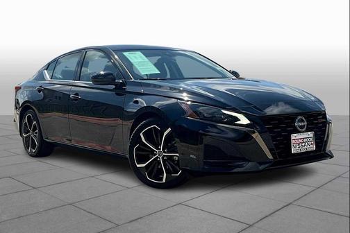 2023 Nissan Altima SR FWD