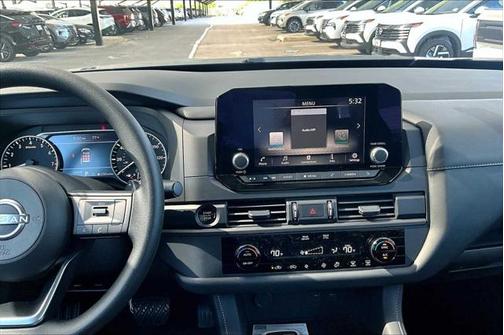 2025 Nissan Pathfinder S FWD