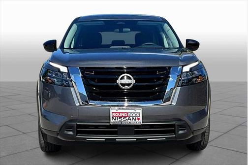 2025 Nissan Pathfinder S FWD