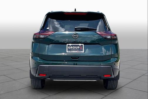 Obsidian Green 2026 Nissan Rogue Dark Armor