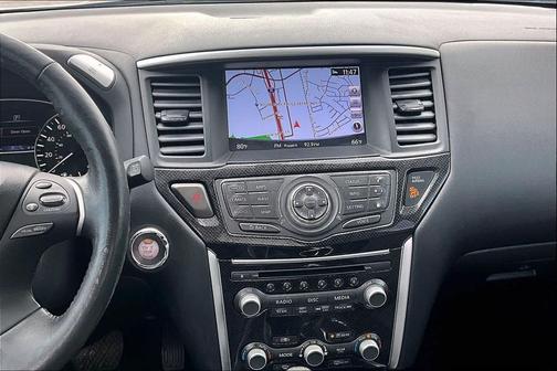 2020 Nissan Pathfinder SL 2WD