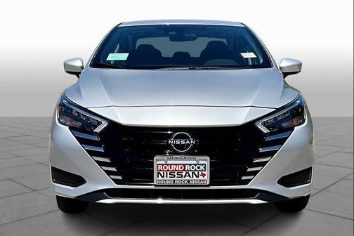 Brilliant Silver Metallic 2025 Nissan Versa 1.6 SV