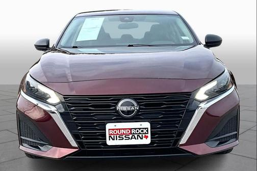 2025 Nissan Altima SV FWD