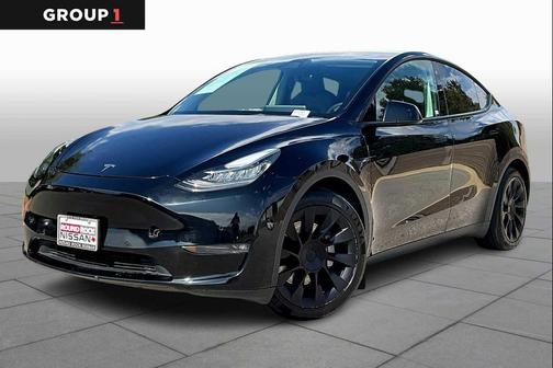 2022 Tesla Model Y Long Range Dual Motor All-Wheel Drive