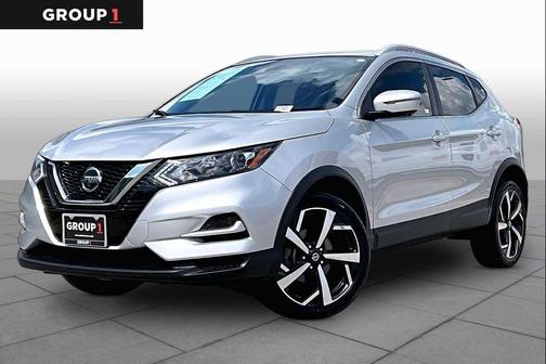 Brilliant Silver Metallic 2020 Nissan Rogue Sport SL