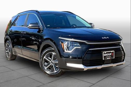 Aurora Black 2024 Kia Niro EX