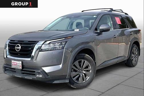 2022 Nissan Pathfinder SV 2WD