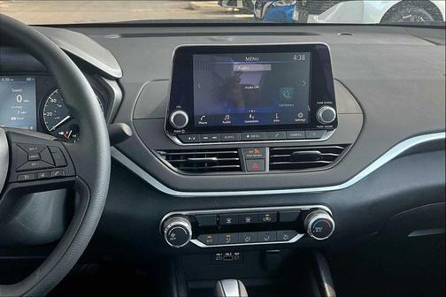 2025 Nissan Altima S FWD