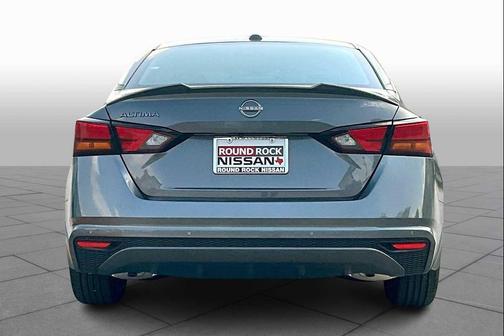 2025 Nissan Altima S FWD