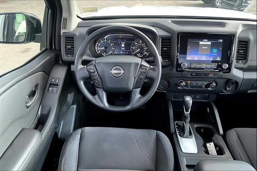 2024 Nissan Frontier S