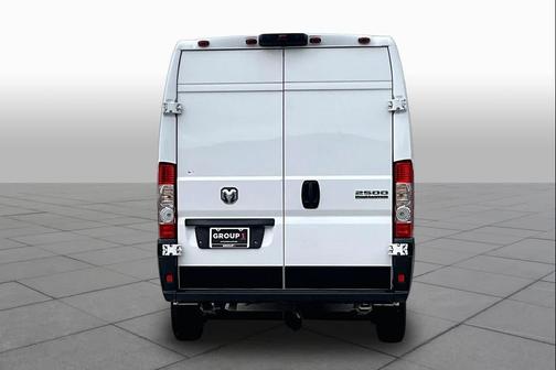 Bright White Clearcoat 2024 RAM ProMaster 2500 Tradesman