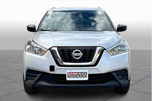 2018 Nissan Kicks S