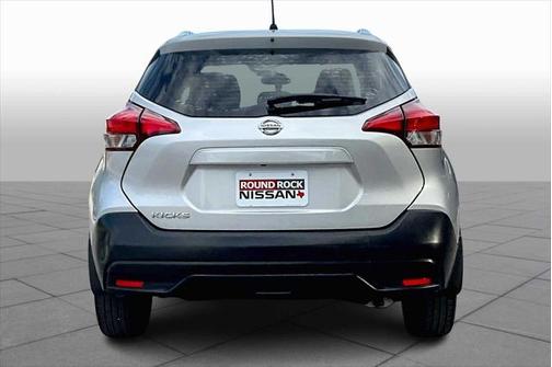 2018 Nissan Kicks S