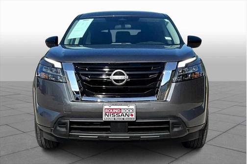 2023 Nissan Pathfinder S FWD