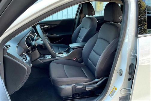 2023 Chevrolet Malibu 1LS