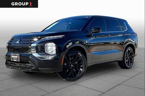 2023 Mitsubishi Outlander SE Black Edition 2WD